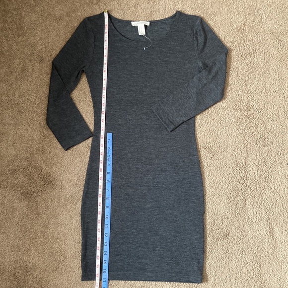 Forever 21 plain dark grey long sleeve form fitting dress, small - Picture 7 of 13